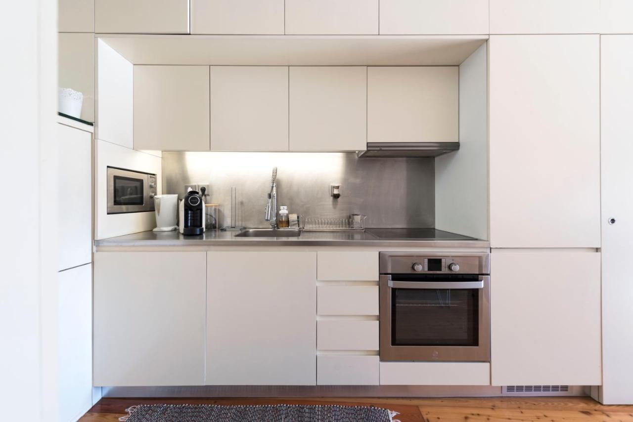 Ferienhaus Luxurious Townhome With River View By Lovelystay *